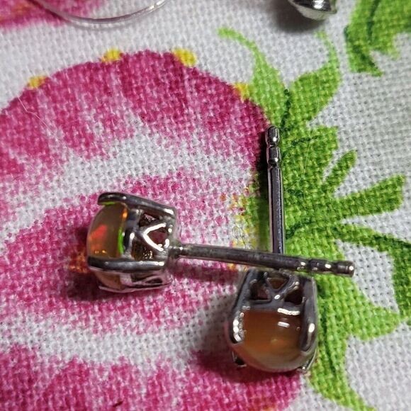 Ethiopian Welo Opal Solitaire Sterling Silver Stud Earrings - Picture 3 of 7